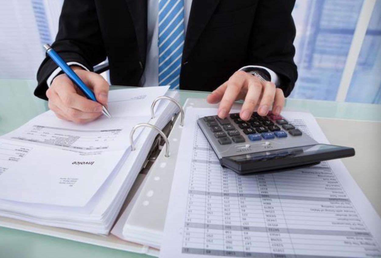 香港公司做帳報稅每年只需一次嗎？