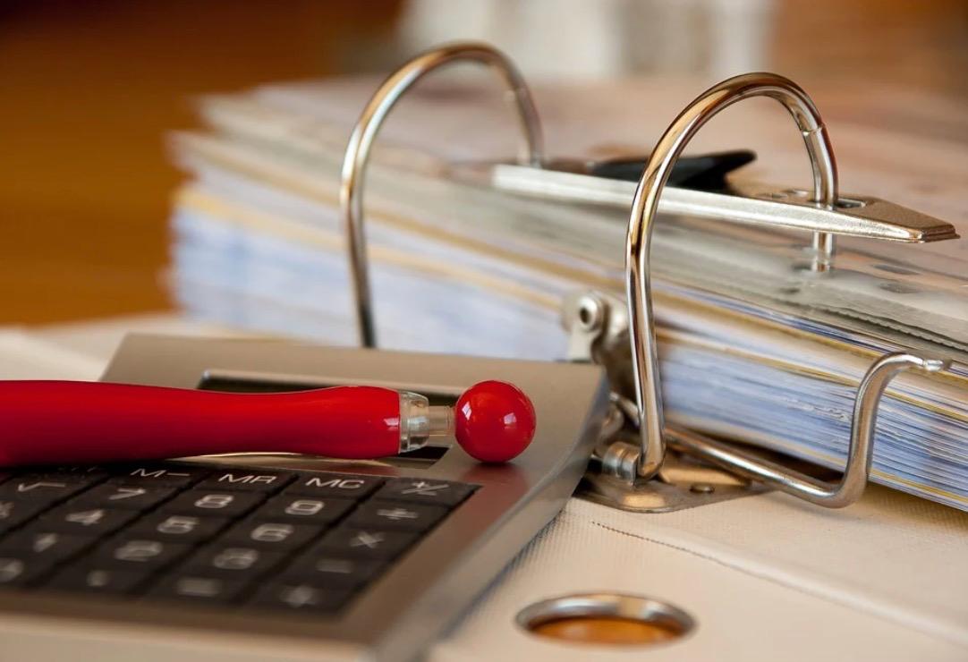 注冊一家香港公司費用大概是多少？每年的維護費用又是多少？