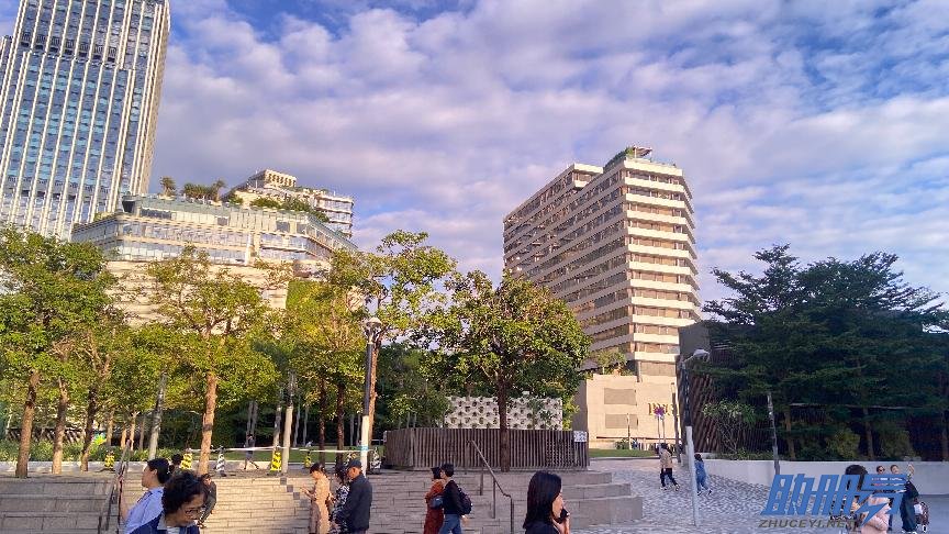 香港公司和新加坡公司各有什么優(yōu)勢和特點(diǎn)？